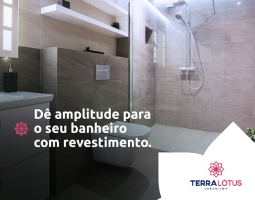 Dê amplitude para o seu banheiro com revestimento.